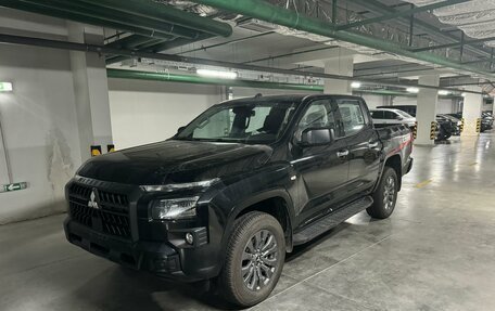 Mitsubishi L200, 2024 год, 4 800 000 рублей, 2 фотография