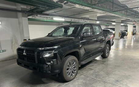 Mitsubishi L200, 2024 год, 4 800 000 рублей, 11 фотография