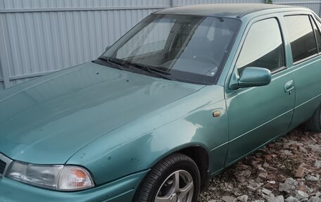 Daewoo Nexia I рестайлинг, 1997 год, 150 000 рублей, 3 фотография