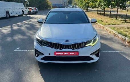 KIA Optima IV, 2019 год, 1 500 000 рублей, 2 фотография