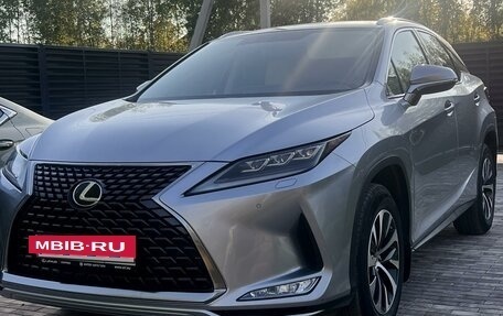 Lexus RX IV рестайлинг, 2021 год, 6 200 000 рублей, 7 фотография