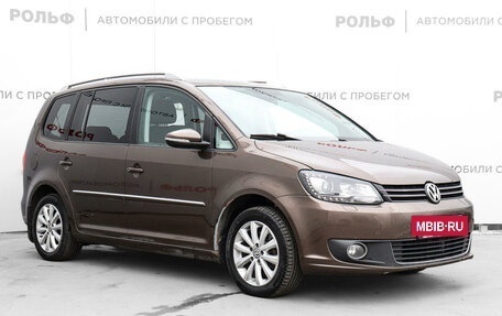 Volkswagen Touran III, 2012 год, 898 000 рублей, 3 фотография