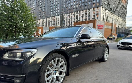 BMW 7 серия, 2013 год, 1 950 000 рублей, 4 фотография