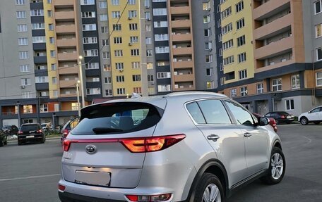 KIA Sportage IV рестайлинг, 2018 год, 2 049 000 рублей, 4 фотография