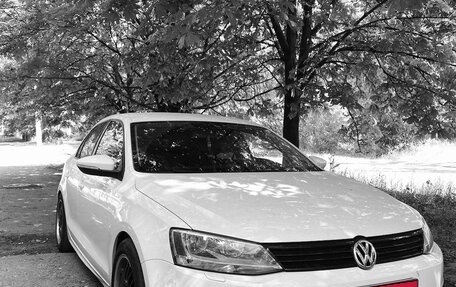 Volkswagen Jetta VI, 2014 год, 1 365 000 рублей, 12 фотография