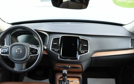 Volvo XC90 II рестайлинг, 2019 год, 3 899 000 рублей, 11 фотография