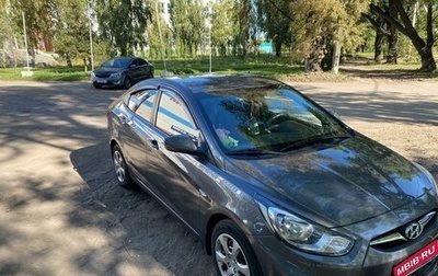 Hyundai Solaris II рестайлинг, 2012 год, 1 320 000 рублей, 1 фотография