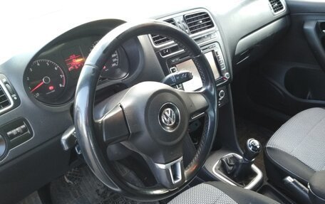 Volkswagen Polo VI (EU Market), 2013 год, 670 000 рублей, 6 фотография