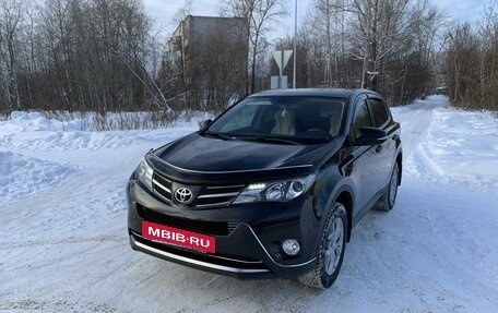 Toyota RAV4, 2013 год, 2 150 000 рублей, 10 фотография