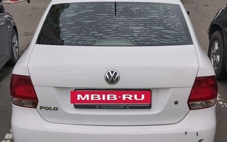 Volkswagen Polo VI (EU Market), 2012 год, 700 000 рублей, 2 фотография