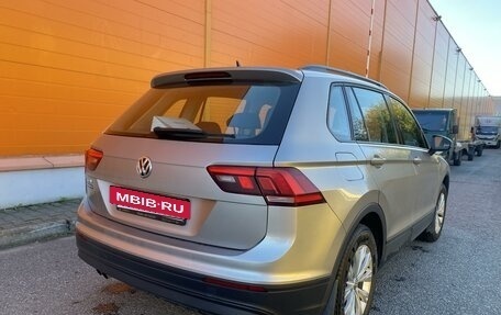 Volkswagen Tiguan II, 2019 год, 2 400 000 рублей, 6 фотография