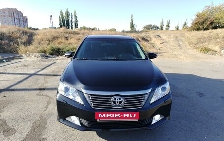 Toyota Camry, 2012 год, 1 830 000 рублей, 2 фотография