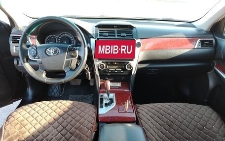 Toyota Camry, 2012 год, 1 830 000 рублей, 14 фотография