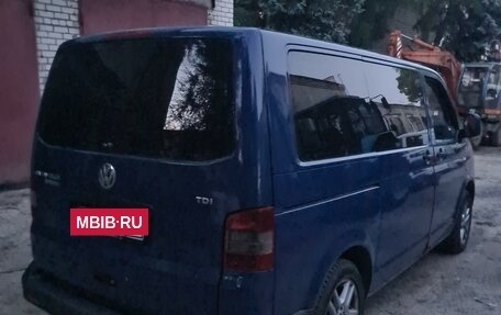 Volkswagen Transporter T5 рестайлинг, 2006 год, 1 000 000 рублей, 3 фотография