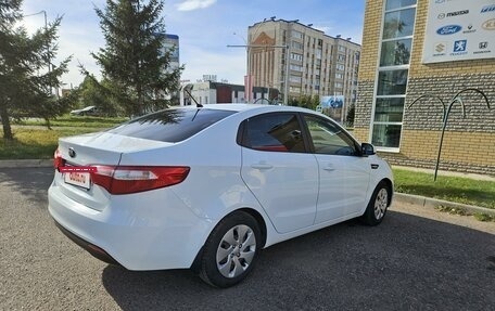 KIA Rio III рестайлинг, 2015 год, 960 000 рублей, 5 фотография