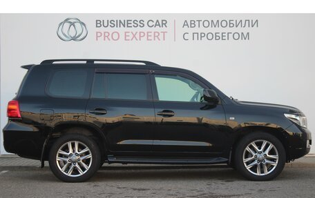 Toyota Land Cruiser 200, 2010 год, 3 365 000 рублей, 6 фотография