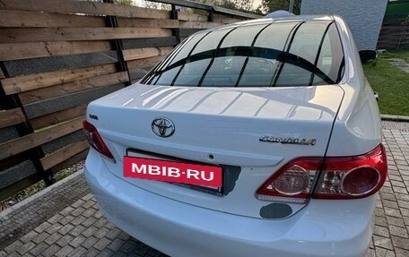 Toyota Corolla, 2010 год, 900 000 рублей, 4 фотография