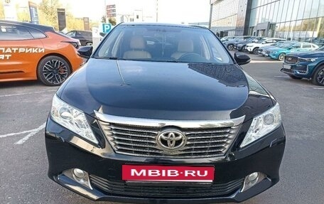 Toyota Camry, 2014 год, 1 927 000 рублей, 3 фотография