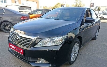 Toyota Camry, 2014 год, 1 927 000 рублей, 1 фотография