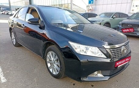 Toyota Camry, 2014 год, 1 927 000 рублей, 2 фотография