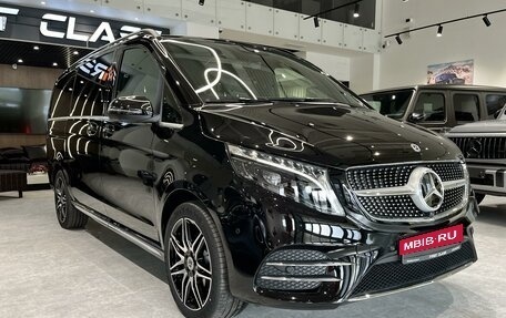 Mercedes-Benz V-Класс, 2024 год, 16 500 000 рублей, 2 фотография