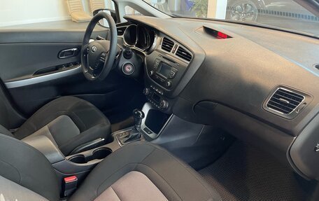 KIA cee'd III, 2014 год, 1 420 000 рублей, 23 фотография