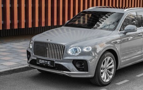 Bentley Bentayga I, 2023 год, 51 565 900 рублей, 12 фотография