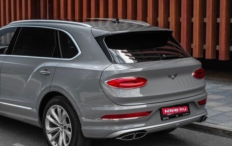 Bentley Bentayga I, 2023 год, 51 565 900 рублей, 16 фотография