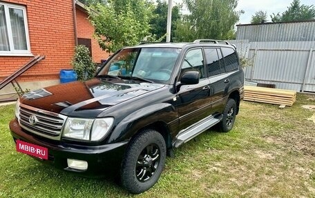 Toyota Land Cruiser 100 рестайлинг 2, 2000 год, 1 200 000 рублей, 2 фотография