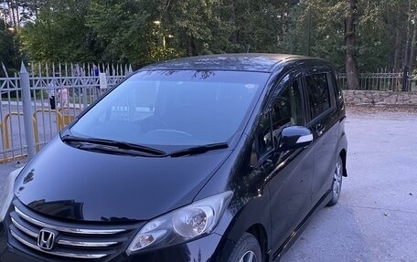 Honda Freed I, 2011 год, 1 250 000 рублей, 6 фотография