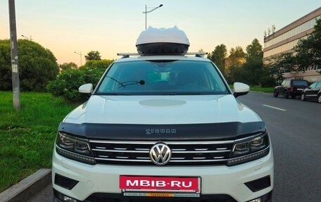 Volkswagen Tiguan II, 2019 год, 2 450 000 рублей, 2 фотография