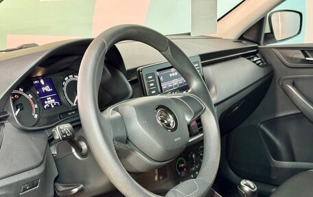 Skoda Rapid II, 2020 год, 1 540 000 рублей, 11 фотография