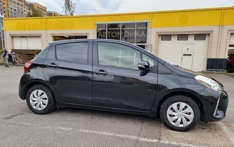 Toyota Vitz, 2018 год, 1 100 000 рублей, 2 фотография