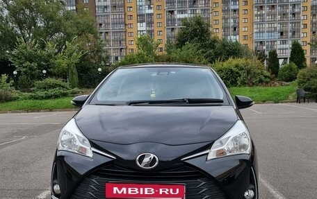 Toyota Vitz, 2018 год, 1 100 000 рублей, 4 фотография