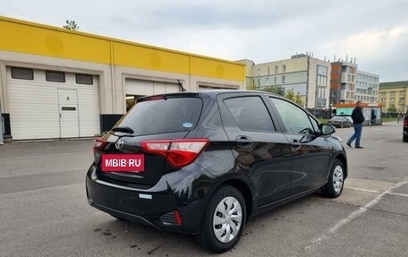 Toyota Vitz, 2018 год, 1 100 000 рублей, 3 фотография