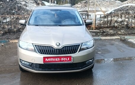 Skoda Rapid I, 2018 год, 1 450 000 рублей, 9 фотография