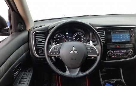 Mitsubishi Outlander III рестайлинг 3, 2013 год, 1 050 000 рублей, 14 фотография