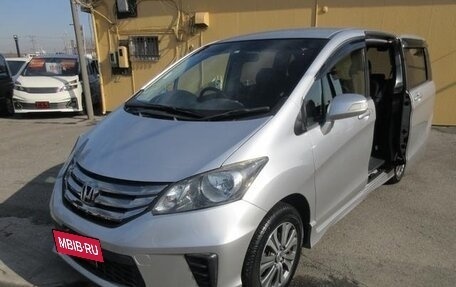 Honda Freed I, 2013 год, 860 000 рублей, 2 фотография