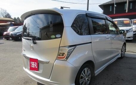 Honda Freed I, 2013 год, 860 000 рублей, 6 фотография