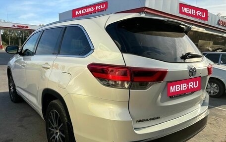 Toyota Highlander III, 2019 год, 4 747 000 рублей, 19 фотография