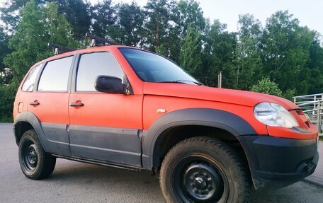 Chevrolet Niva I рестайлинг, 2005 год, 120 000 рублей, 4 фотография