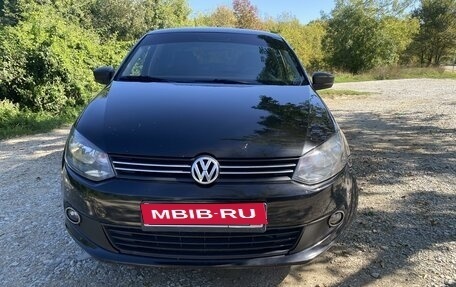 Volkswagen Polo VI (EU Market), 2013 год, 740 000 рублей, 1 фотография