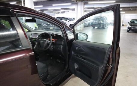 Toyota Wish II, 2014 год, 1 100 000 рублей, 8 фотография