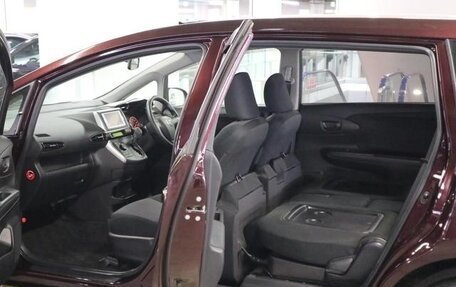 Toyota Wish II, 2014 год, 1 100 000 рублей, 12 фотография