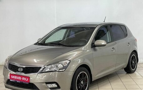 KIA cee'd I рестайлинг, 2010 год, 989 900 рублей, 1 фотография