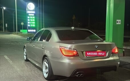 BMW 5 серия, 2007 год, 1 100 000 рублей, 2 фотография