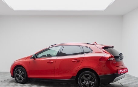 Volvo V40 Cross Country I, 2013 год, 1 297 000 рублей, 7 фотография