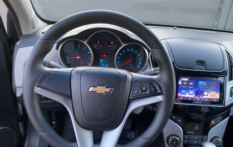 Chevrolet Cruze II, 2013 год, 860 000 рублей, 15 фотография