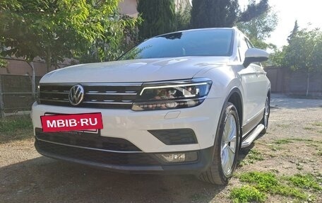 Volkswagen Tiguan II, 2018 год, 3 430 000 рублей, 15 фотография