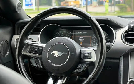 Ford Mustang VI рестайлинг, 2021 год, 3 500 000 рублей, 12 фотография